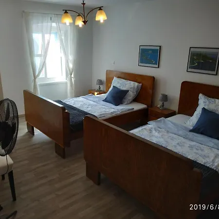 Holiday Home Peruski Prázdninový dům Peruški